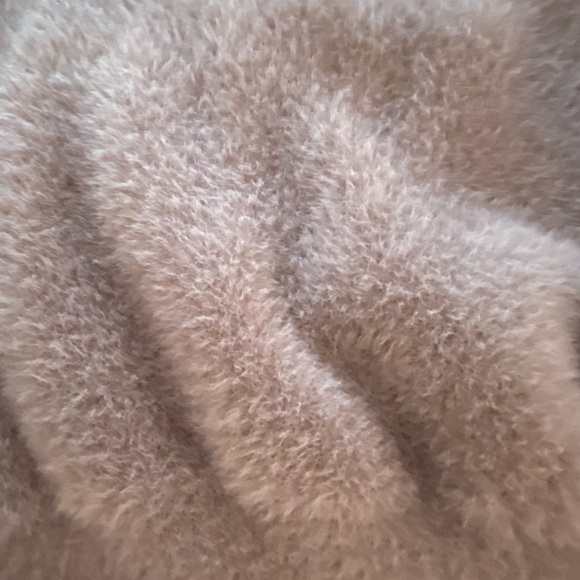 Cyrus Soft Mauve Turtleneck Sweater - Picture 4 of 9